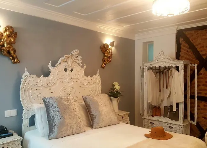 Charming Apartment I Historical Center